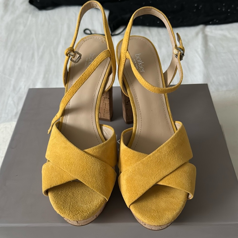 50%OFF Botkier Women's Plateau Platform Sandal Size 9.5